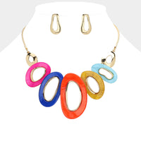 
              Multicolor Oval Marbled Necklace Set
            