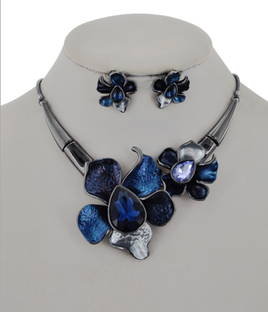 Blue Cluster Flower Necklace Set