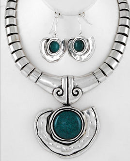 Teal Green Chunky Pendant Necklace Set