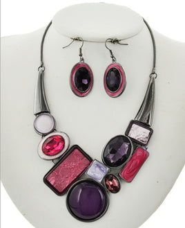 Purple Jeweled Necklace Set