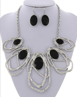 Black and Silver Stone Necklace Set